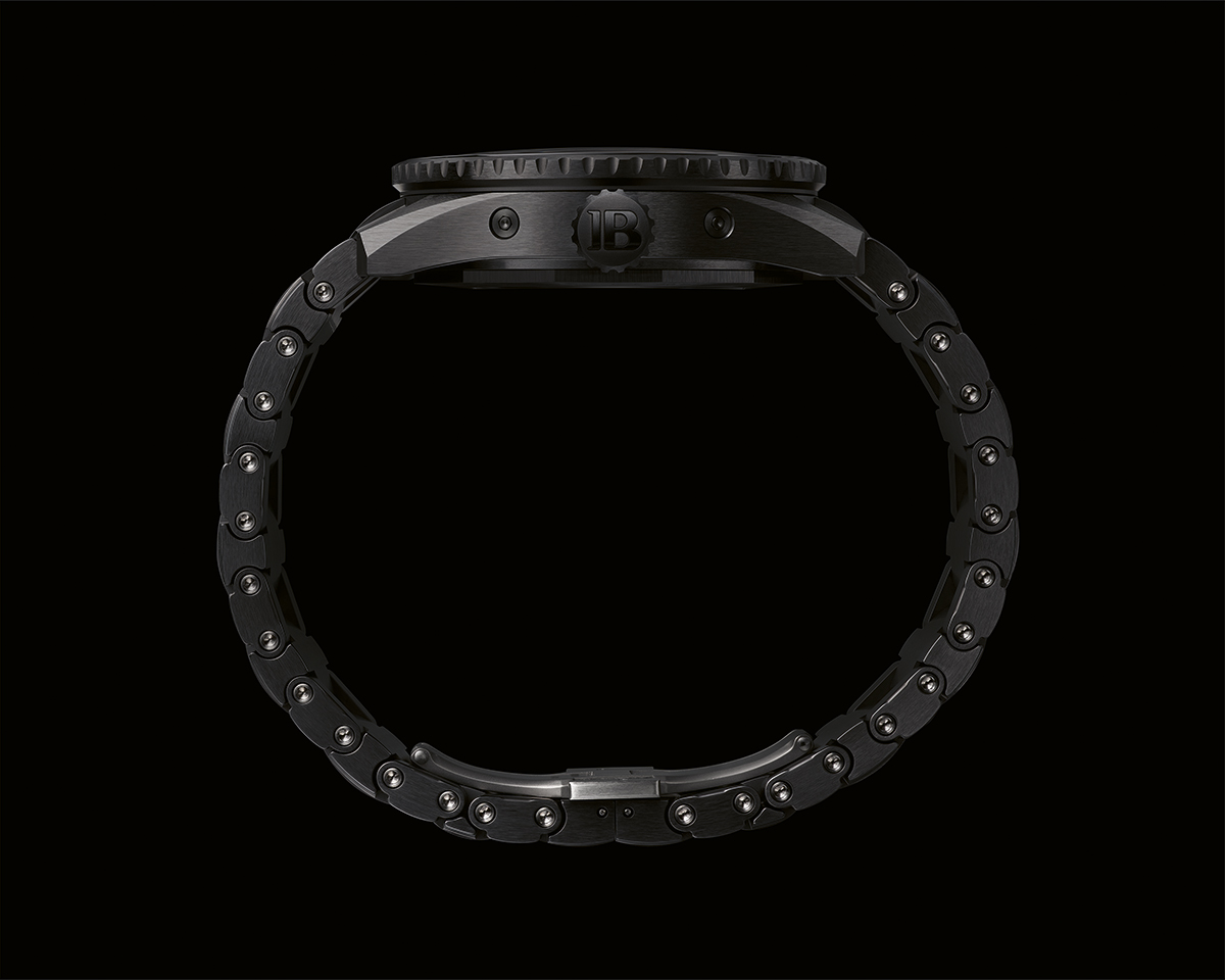 Cortina-Watch-Blancpain-Bathyscaphe-Quantieme-Complet-Phases-de-Lune-bracelet
