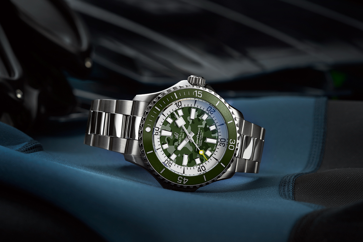 Cortina-Watch-Breitling-Superocean-Automatic-42-and-36_rainbow-dial-editions-steel-bracelet.