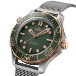 OMEGA_Seamaster-Diver-300M_210.90.42.20.10.001_Cortina-Watch-side