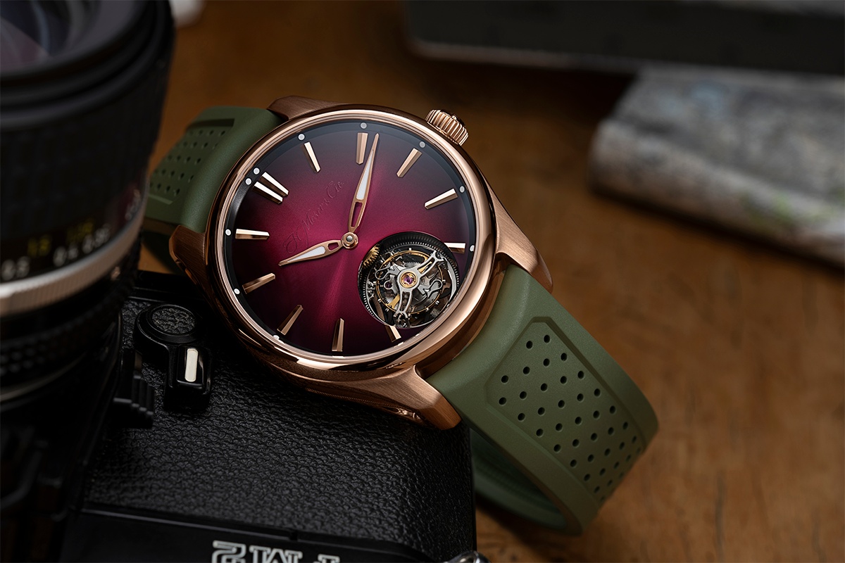 H. Moser Cie. 3805 0400 Pioneer Tourbillon Burgundy Fume Cortina Watch Featured Image