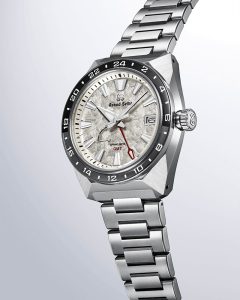 Grand Seiko_SBGE307_Cortina Watch - side