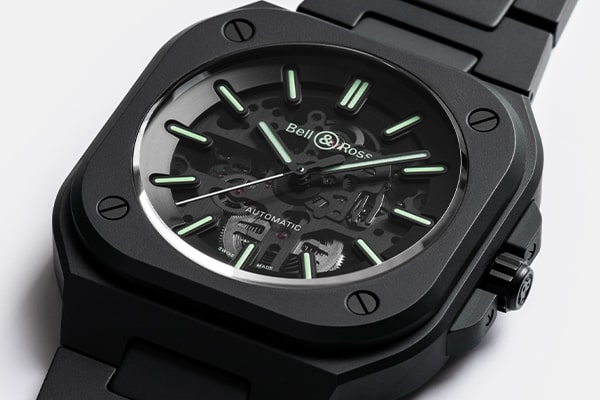 Bell & Ross_BR 05 Skeleton Black Lum Ceramic_Cortina Watch